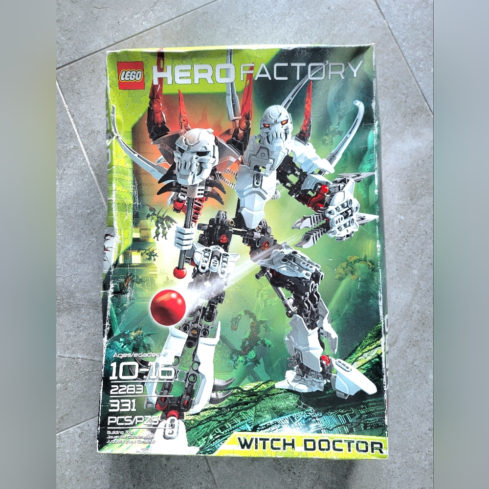 Lego Witch Doctor set (2238)